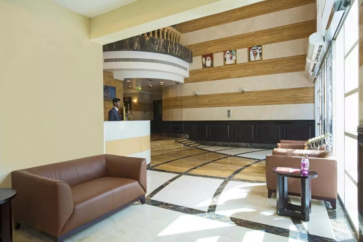 AP-SHABAVIZ (15).jpg